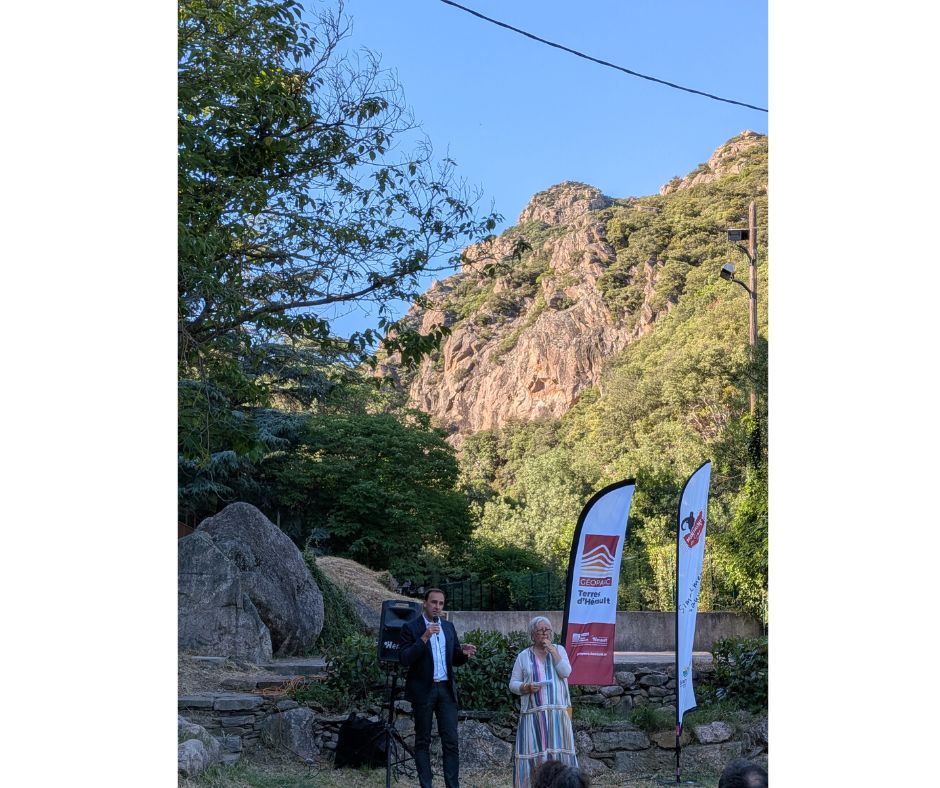 Discours de Thérèse Salavin, maire de Colombières-sur-Orb et élue référente du Pôle de pleine nature Montagnes du Caroux et Aurélien Manenc, président du Pays Haut Languedoc et Vignobles au vernissage de l’exposition
